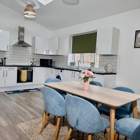Cosy 1-Bed Flat 30Min To Central London & Parking Exterior photo