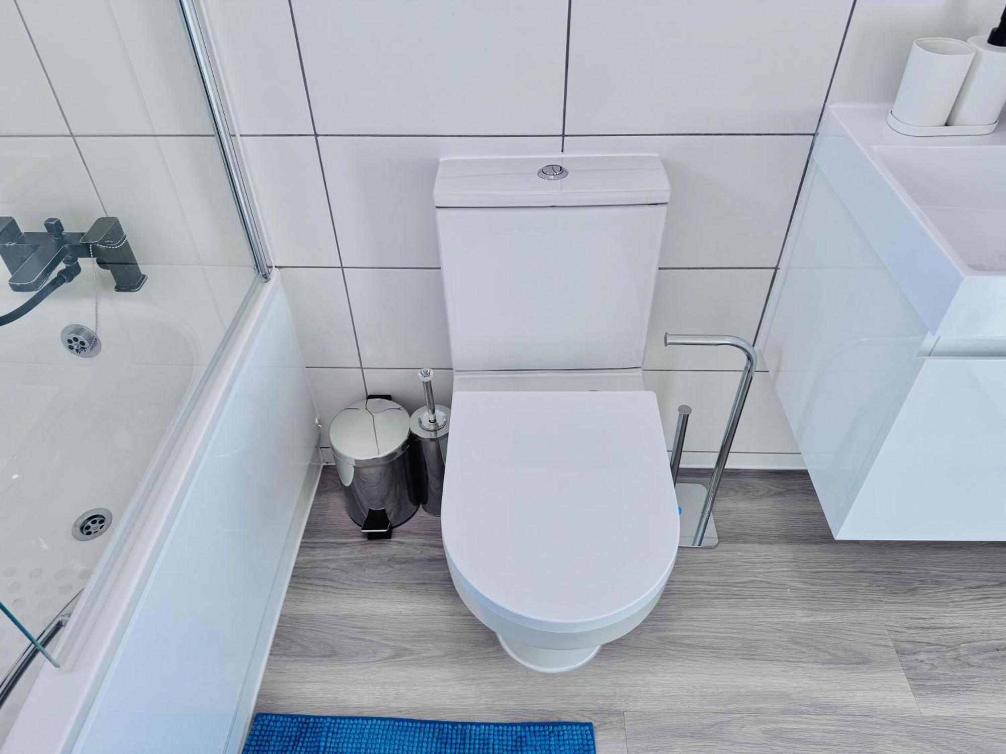 Cosy 1-bed Flat 30min To & Parking Appartement *