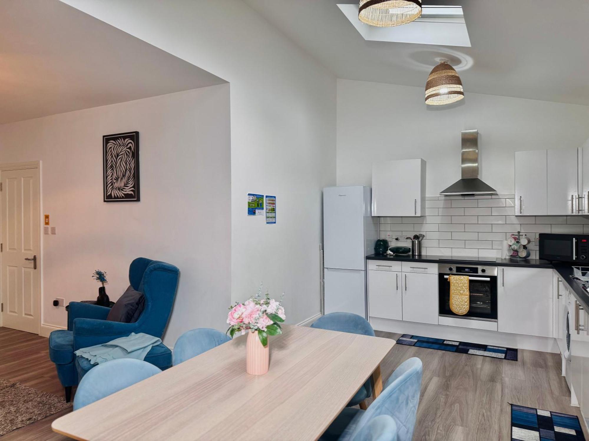 Апартаменты Cosy 1-bed Flat 30min To & Parking *
